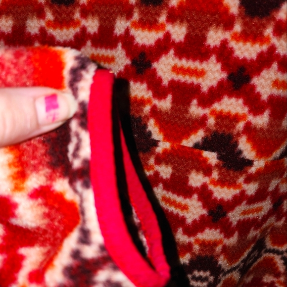 Fleece Pullover - Picture 2 of 4